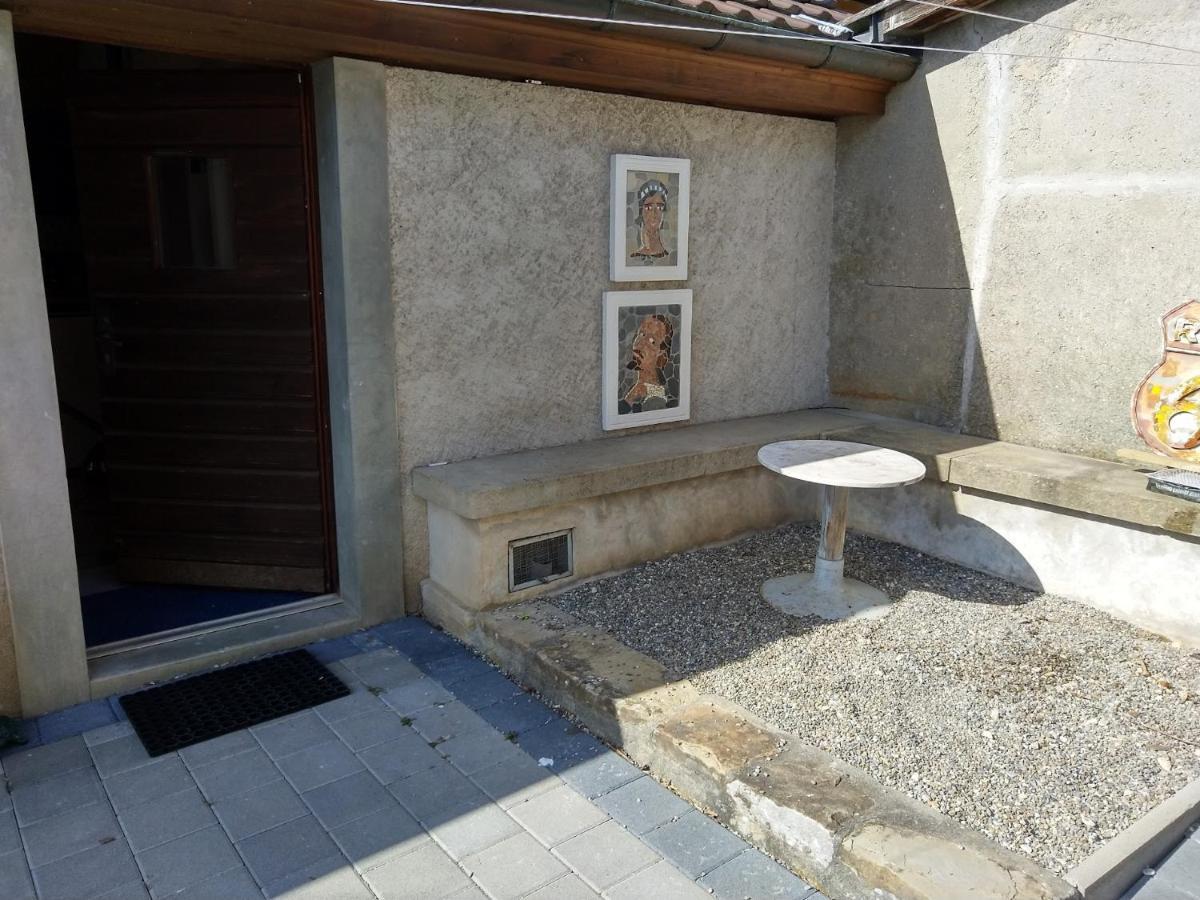 Charmante Maison Au Coeur Du Lavaux, Cully, Cuisine, Wifi, Les Echalas Exterior foto